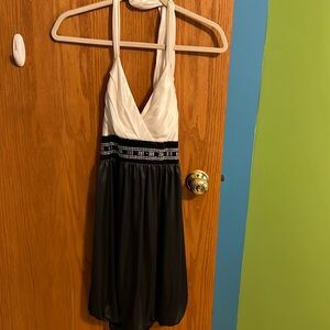 Semi Formal Grey & White Halter Dress trixxi Size Small S